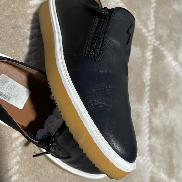 Giuseppe Zanetti - Picture 2 of 4